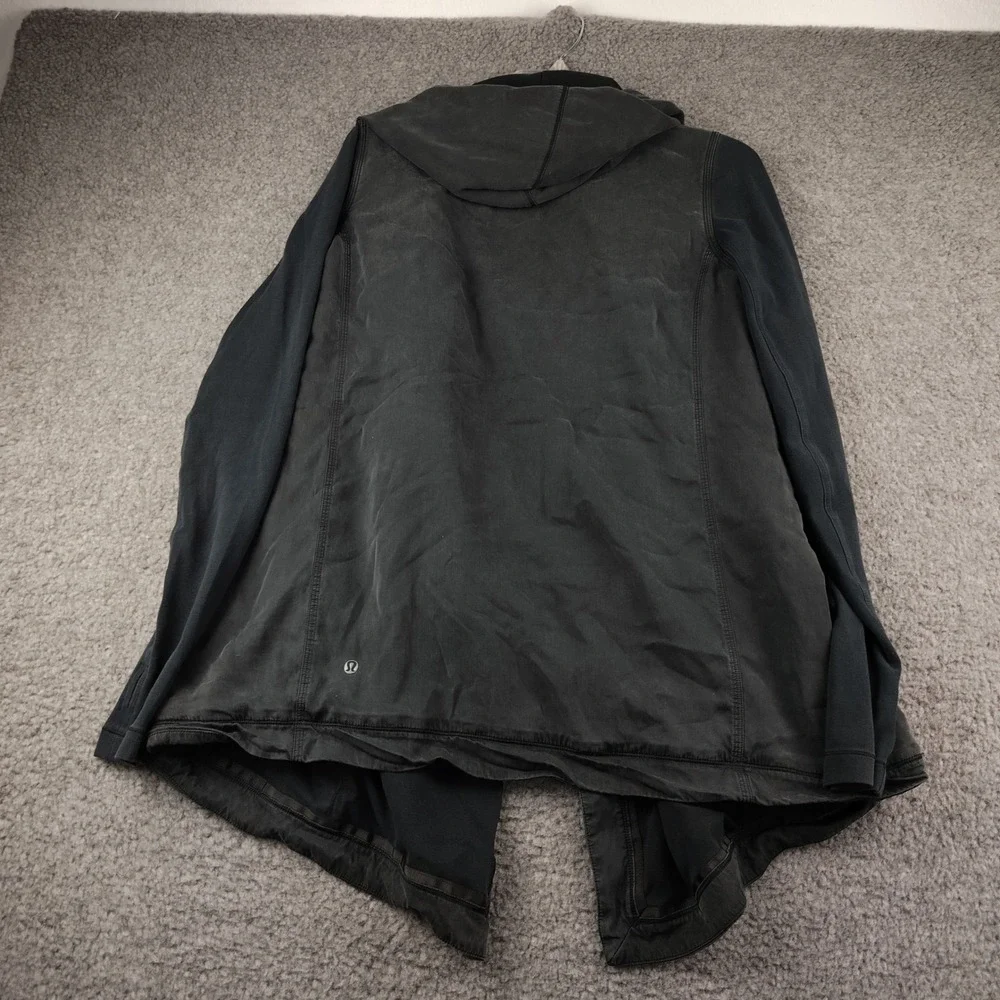 Lululemon Black Hooded Wrap Cardigan Jacket Thumbholes Pockets Size 6 Womens